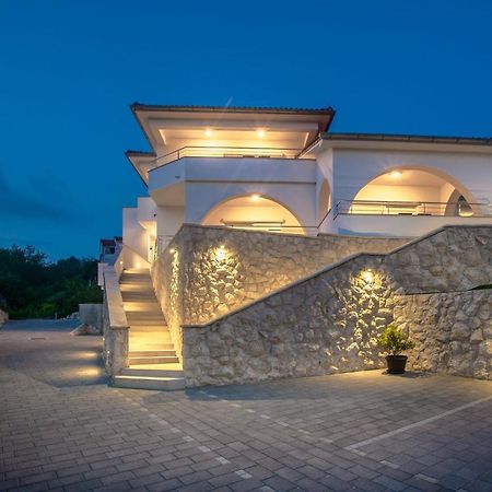 Apartmani Villa Zora 로파르 외부 사진