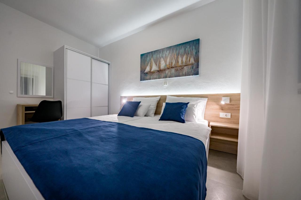 Apartmani Villa Zora 로파르 외부 사진