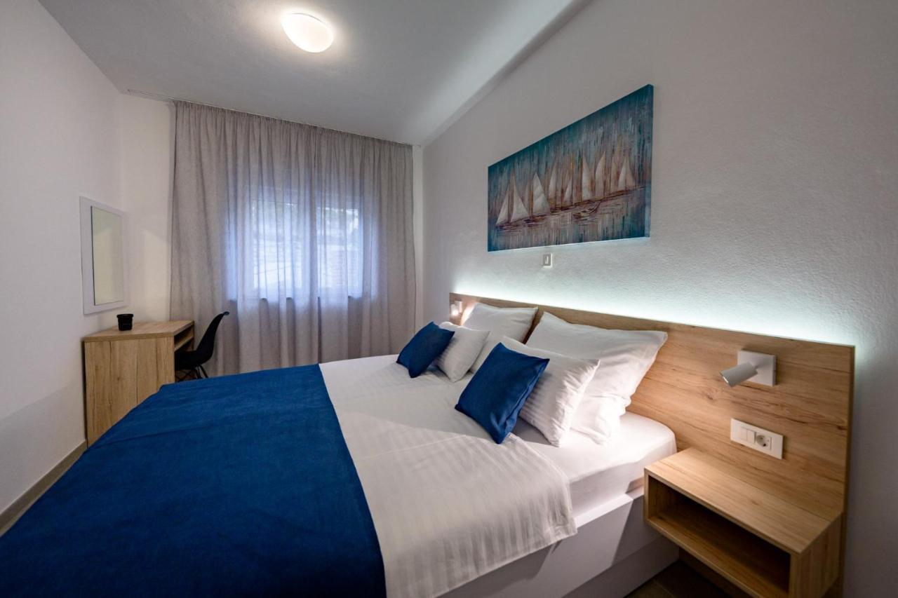 Apartmani Villa Zora 로파르 외부 사진
