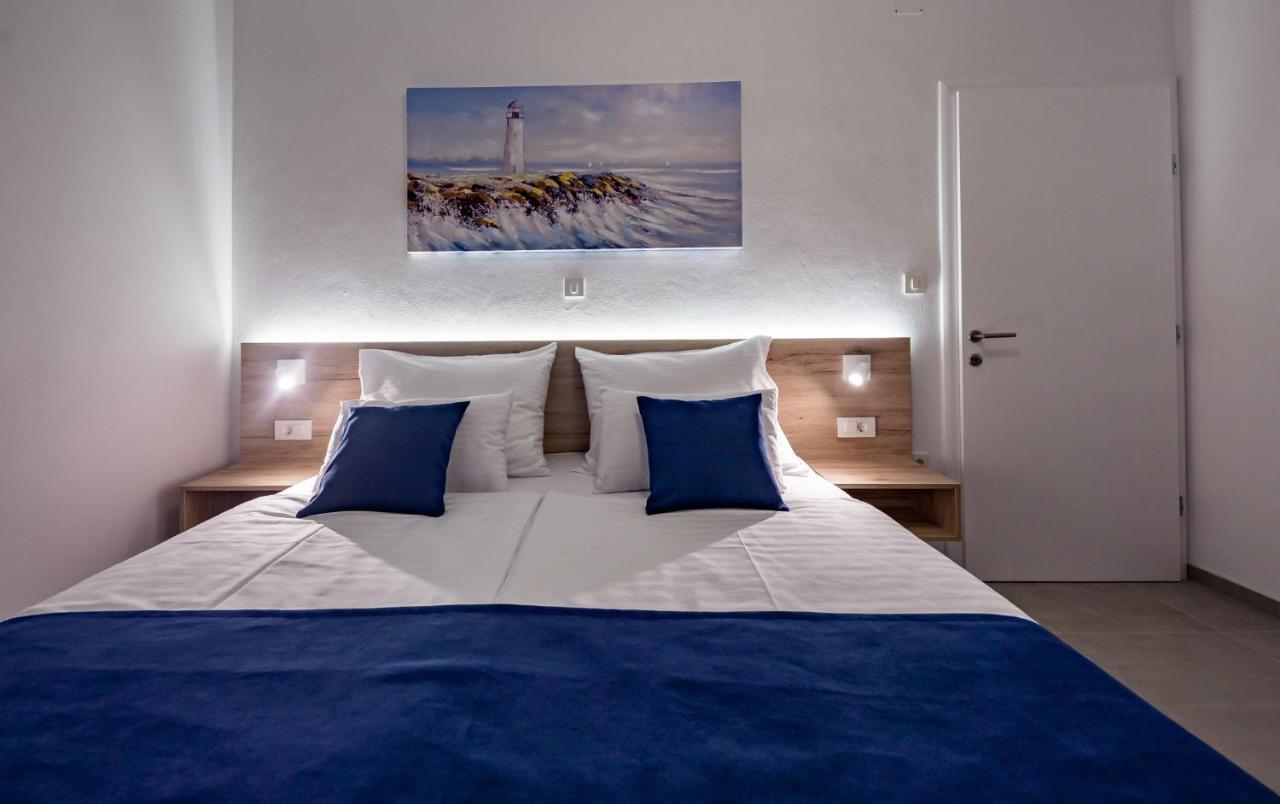 Apartmani Villa Zora 로파르 외부 사진